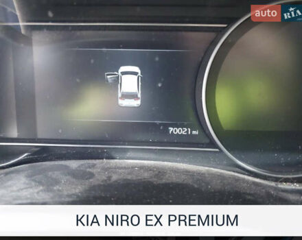 Білий Кіа Niro, об'ємом двигуна 0 л та пробігом 112 тис. км за 14300 $, фото 2 на Automoto.ua