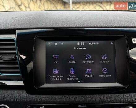 Белый Киа Niro, объемом двигателя 0 л и пробегом 100 тыс. км за 18999 $, фото 49 на Automoto.ua