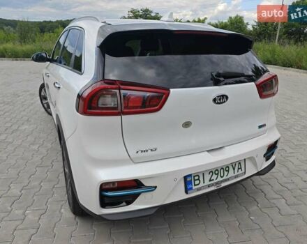 Белый Киа Niro, объемом двигателя 0 л и пробегом 162 тыс. км за 17300 $, фото 28 на Automoto.ua