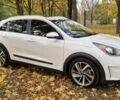 Белый Киа Niro, объемом двигателя 1.58 л и пробегом 191 тыс. км за 17300 $, фото 1 на Automoto.ua