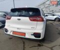 Белый Киа Niro, объемом двигателя 0 л и пробегом 105 тыс. км за 17555 $, фото 7 на Automoto.ua