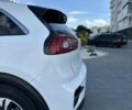 Белый Киа Niro, объемом двигателя 0 л и пробегом 145 тыс. км за 19700 $, фото 6 на Automoto.ua