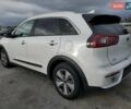 Киа Niro 2019 в Львове на Automoto.ua Белый Киа Niro, объемом двигателя 1.58 л и пробегом 86 тыс. км за 3500 $, фото 1 на Automoto.ua