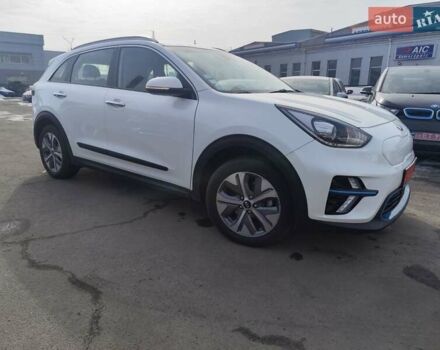 Белый Киа Niro, объемом двигателя 0 л и пробегом 105 тыс. км за 17555 $, фото 14 на Automoto.ua