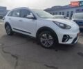 Белый Киа Niro, объемом двигателя 0 л и пробегом 105 тыс. км за 17555 $, фото 14 на Automoto.ua