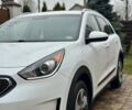 Белый Киа Niro, объемом двигателя 1.6 л и пробегом 213 тыс. км за 16500 $, фото 6 на Automoto.ua
