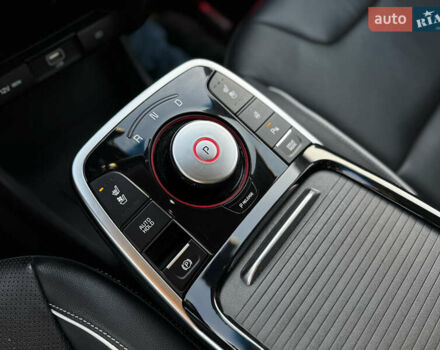 Білий Кіа Niro, об'ємом двигуна 0 л та пробігом 74 тис. км за 18700 $, фото 32 на Automoto.ua