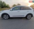 Белый Киа Niro, объемом двигателя 0 л и пробегом 124 тыс. км за 17700 $, фото 6 на Automoto.ua