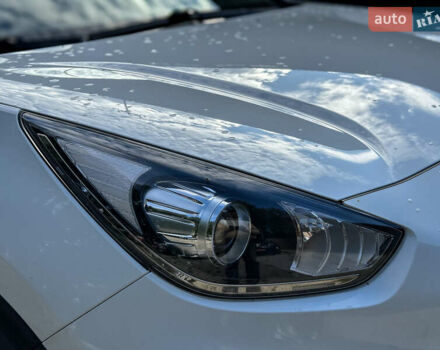 Білий Кіа Niro, об'ємом двигуна 0 л та пробігом 204 тис. км за 17800 $, фото 43 на Automoto.ua