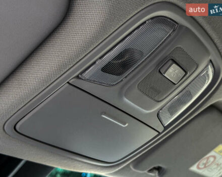 Білий Кіа Niro, об'ємом двигуна 0 л та пробігом 204 тис. км за 17800 $, фото 81 на Automoto.ua