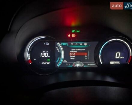 Белый Киа Niro, объемом двигателя 0 л и пробегом 100 тыс. км за 18999 $, фото 73 на Automoto.ua
