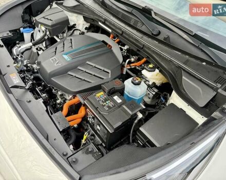Білий Кіа Niro, об'ємом двигуна 0 л та пробігом 89 тис. км за 18950 $, фото 112 на Automoto.ua