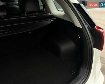 Белый Киа Niro, объемом двигателя 0 л и пробегом 172 тыс. км за 17500 $, фото 26 на Automoto.ua