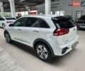 Белый Киа Niro, объемом двигателя 0 л и пробегом 112 тыс. км за 19500 $, фото 4 на Automoto.ua