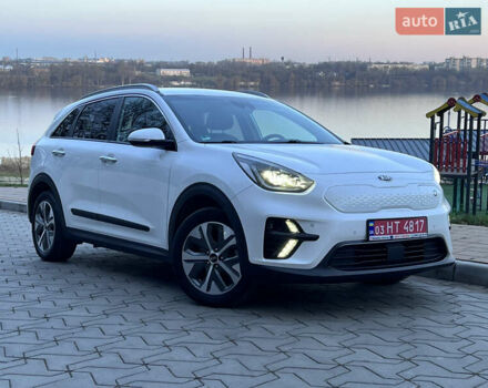 Белый Киа Niro, объемом двигателя 0 л и пробегом 103 тыс. км за 19500 $, фото 20 на Automoto.ua