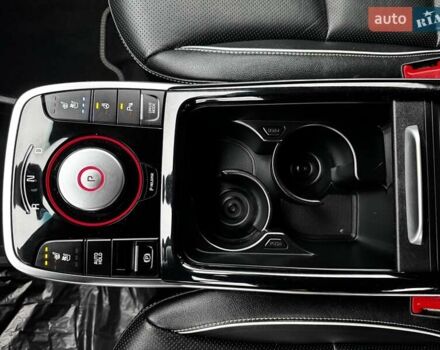 Белый Киа Niro, объемом двигателя 0 л и пробегом 160 тыс. км за 18850 $, фото 50 на Automoto.ua
