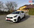 Белый Киа Niro, объемом двигателя 1.58 л и пробегом 200 тыс. км за 18600 $, фото 13 на Automoto.ua