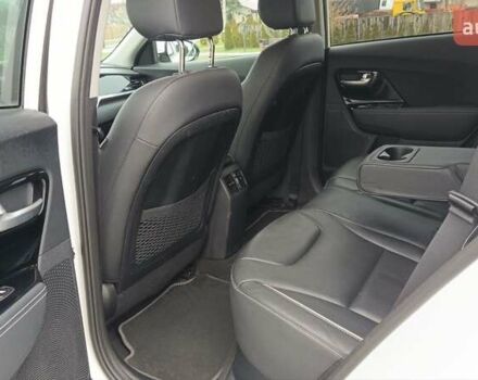 Білий Кіа Niro, об'ємом двигуна 0 л та пробігом 127 тис. км за 19999 $, фото 24 на Automoto.ua