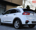 Белый Киа Niro, объемом двигателя 0 л и пробегом 80 тыс. км за 18800 $, фото 12 на Automoto.ua