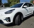 Белый Киа Niro, объемом двигателя 0 л и пробегом 120 тыс. км за 17600 $, фото 1 на Automoto.ua