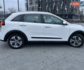 Білий Кіа Niro, об'ємом двигуна 0 л та пробігом 106 тис. км за 19300 $, фото 2 на Automoto.ua