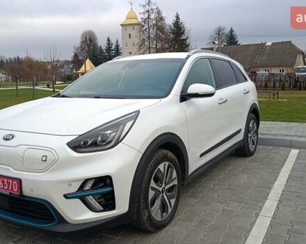 Білий Кіа Niro, об'ємом двигуна 0 л та пробігом 127 тис. км за 19999 $, фото 46 на Automoto.ua