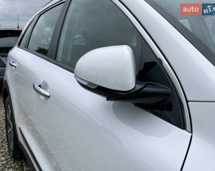 Белый Киа Niro, объемом двигателя 0 л и пробегом 96 тыс. км за 19950 $, фото 28 на Automoto.ua