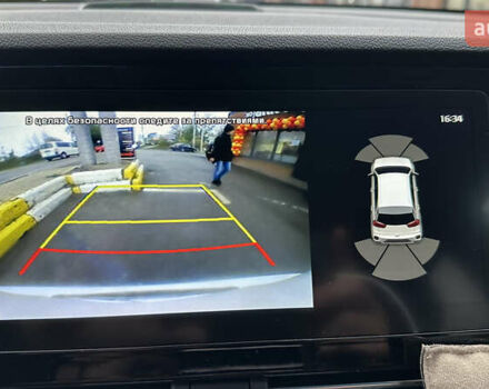 Киа Niro 2020 в Ирпене на Automoto.ua Белый Киа Niro, объемом двигателя 0 л и пробегом 79 тыс. км за 21000 $, фото 65 на Automoto.ua