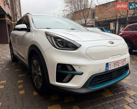 Белый Киа Niro, объемом двигателя 0 л и пробегом 152 тыс. км за 20400 $, фото 16 на Automoto.ua