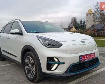 Білий Кіа Niro, об'ємом двигуна 0 л та пробігом 127 тис. км за 19999 $, фото 13 на Automoto.ua