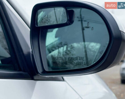 Білий Кіа Niro, об'ємом двигуна 1.6 л та пробігом 215 тис. км за 16800 $, фото 13 на Automoto.ua