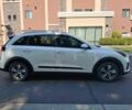 Білий Кіа Niro, об'ємом двигуна 1.6 л та пробігом 32 тис. км за 11300 $, фото 7 на Automoto.ua