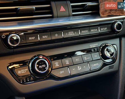 Киа Niro 2020 в Новой Ушице на Automoto.ua Белый Киа Niro, объемом двигателя 0 л и пробегом 152 тыс. км за 18500 $, фото 41 на Automoto.ua