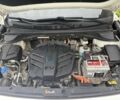 Белый Киа Niro, объемом двигателя 0 л и пробегом 133 тыс. км за 20000 $, фото 6 на Automoto.ua
