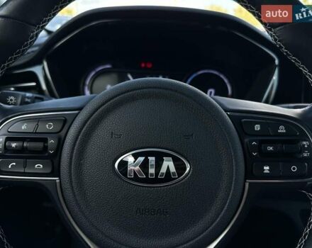 Білий Кіа Niro, об'ємом двигуна 0 л та пробігом 62 тис. км за 24400 $, фото 37 на Automoto.ua