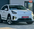 Білий Кіа Niro, об'ємом двигуна 0 л та пробігом 62 тис. км за 19500 $, фото 4 на Automoto.ua