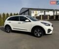 Белый Киа Niro, объемом двигателя 1.58 л и пробегом 200 тыс. км за 18600 $, фото 6 на Automoto.ua