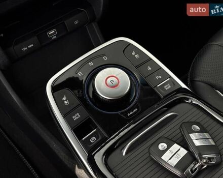 Киа Niro 2020 в Львове на Automoto.ua Белый Киа Niro, объемом двигателя 0 л и пробегом 95 тыс. км за 20450 $, фото 20 на Automoto.ua