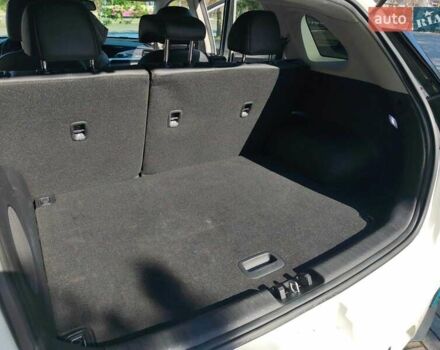 Белый Киа Niro, объемом двигателя 0 л и пробегом 78 тыс. км за 17900 $, фото 16 на Automoto.ua