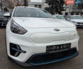 Белый Киа Niro, объемом двигателя 0 л и пробегом 150 тыс. км за 17900 $, фото 1 на Automoto.ua