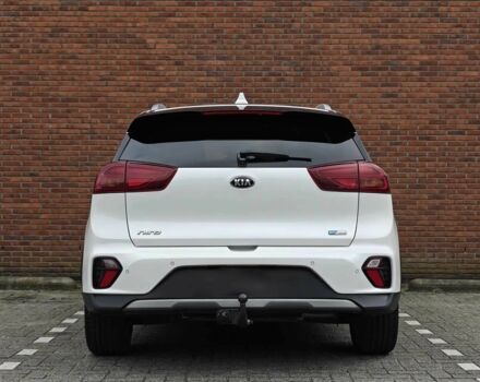 Киа Niro 2020 в Житомире на Automoto.ua Белый Киа Niro, объемом двигателя 1.6 л и пробегом 44 тыс. км за 18400 $, фото 4 на Automoto.ua