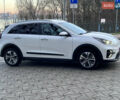 Белый Киа Niro, объемом двигателя 0 л и пробегом 103 тыс. км за 19500 $, фото 6 на Automoto.ua