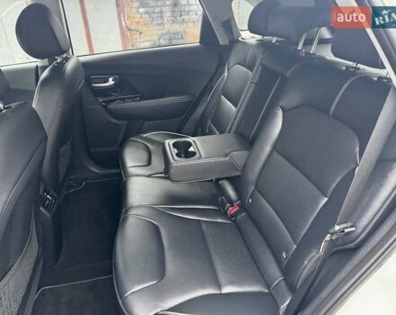 Белый Киа Niro, объемом двигателя 0 л и пробегом 160 тыс. км за 18850 $, фото 37 на Automoto.ua