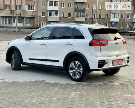 Білий Кіа Niro, об'ємом двигуна 0 л та пробігом 32 тис. км за 29650 $, фото 7 на Automoto.ua