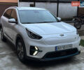 Белый Киа Niro, объемом двигателя 0 л и пробегом 161 тыс. км за 19500 $, фото 2 на Automoto.ua