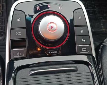 Белый Киа Niro, объемом двигателя 0 л и пробегом 144 тыс. км за 18800 $, фото 16 на Automoto.ua