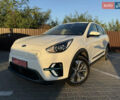 Білий Кіа Niro, об'ємом двигуна 0 л та пробігом 169 тис. км за 18200 $, фото 9 на Automoto.ua