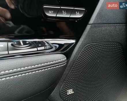 Білий Кіа Niro, об'ємом двигуна 0 л та пробігом 112 тис. км за 22900 $, фото 24 на Automoto.ua