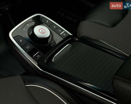 Белый Киа Niro, объемом двигателя 0 л и пробегом 172 тыс. км за 17500 $, фото 47 на Automoto.ua