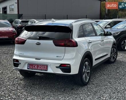Киа Niro 2020 в Львове на Automoto.ua Белый Киа Niro, объемом двигателя 0 л и пробегом 95 тыс. км за 20450 $, фото 8 на Automoto.ua